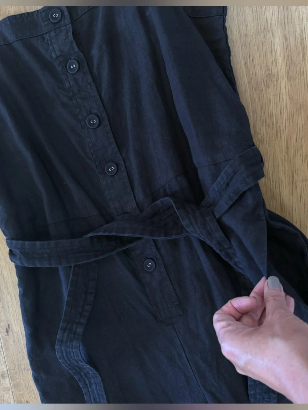 Everlane The Linen Picnic Sleeveless Jumpsuit In Washed Black